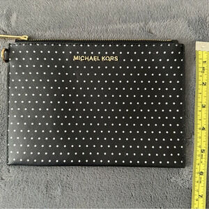 Michael Kors Jet Set Travel Medium wristlet only